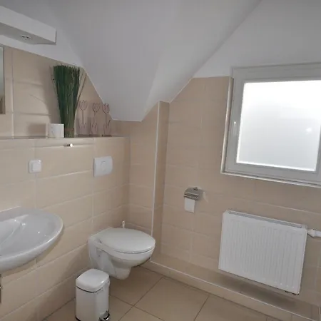 Haus Annette Глове